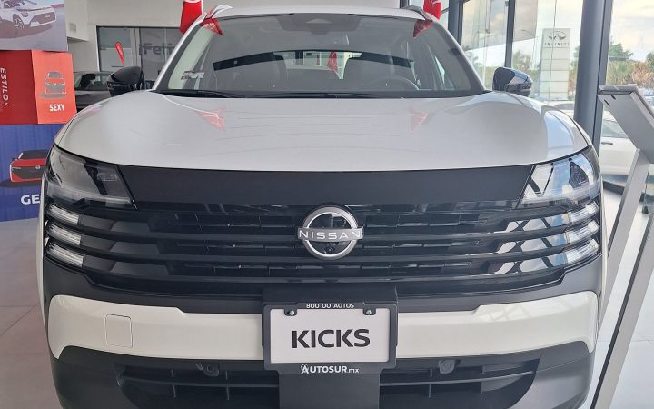 2026 Nissan KICKS